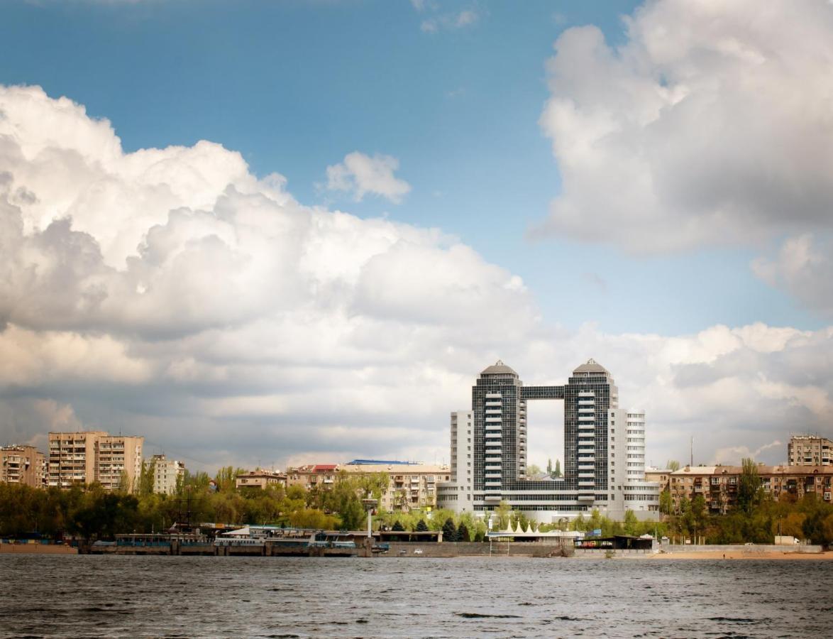 Khortitsa Palace Hotel Zaporizhia Buitenkant foto